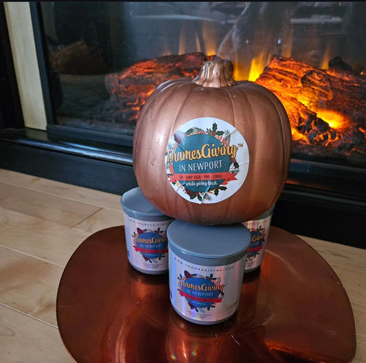 ThamesGiving 8oz Candle